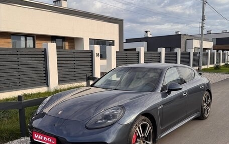 Porsche Panamera II рестайлинг, 2011 год, 3 099 000 рублей, 1 фотография