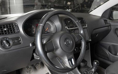 Volkswagen Polo VI (EU Market), 2014 год, 695 000 рублей, 5 фотография