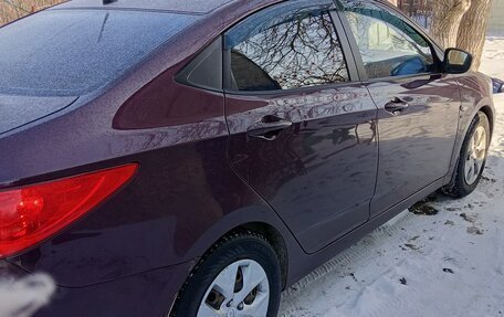 Hyundai Solaris II рестайлинг, 2013 год, 900 000 рублей, 9 фотография