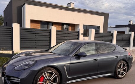 Porsche Panamera II рестайлинг, 2011 год, 3 099 000 рублей, 4 фотография