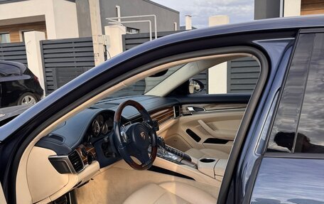 Porsche Panamera II рестайлинг, 2011 год, 3 099 000 рублей, 12 фотография