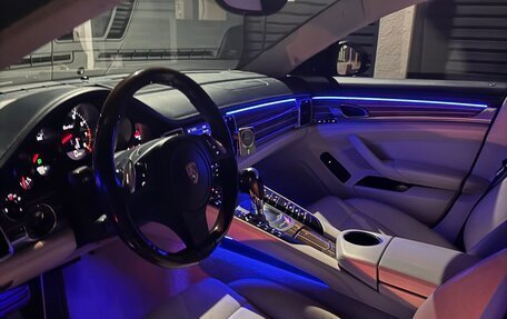 Porsche Panamera II рестайлинг, 2011 год, 3 099 000 рублей, 8 фотография