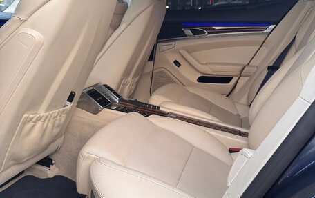 Porsche Panamera II рестайлинг, 2011 год, 3 099 000 рублей, 14 фотография