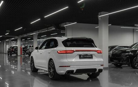 Porsche Cayenne III, 2018 год, 8 900 000 рублей, 4 фотография