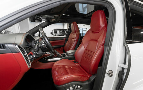 Porsche Cayenne III, 2018 год, 8 900 000 рублей, 9 фотография