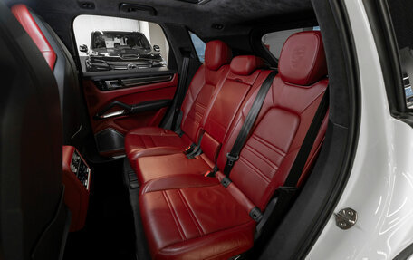 Porsche Cayenne III, 2018 год, 8 900 000 рублей, 13 фотография