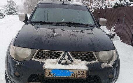 Mitsubishi L200 IV рестайлинг, 2012 год, 1 570 000 рублей, 1 фотография