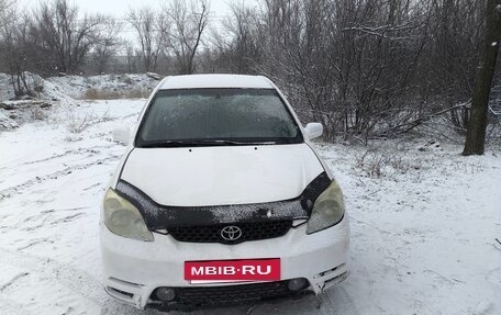 Toyota Matrix, 2002 год, 580 000 рублей, 2 фотография