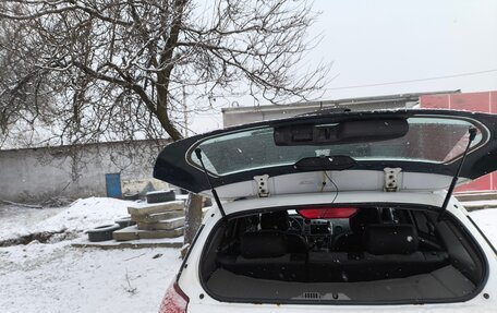 Toyota Matrix, 2002 год, 580 000 рублей, 9 фотография