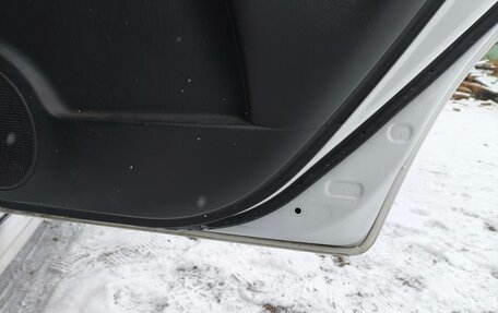 Toyota Matrix, 2002 год, 580 000 рублей, 12 фотография