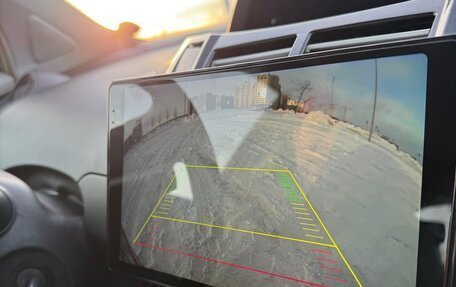 Toyota Yaris III рестайлинг, 2008 год, 666 000 рублей, 13 фотография