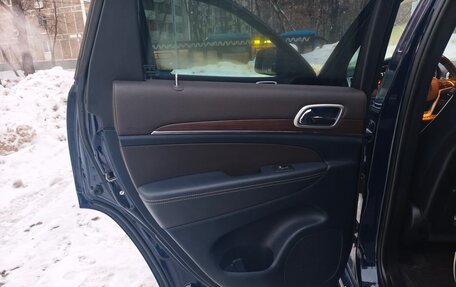 Jeep Grand Cherokee, 2014 год, 3 000 000 рублей, 15 фотография