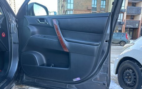 Toyota Highlander III, 2011 год, 2 050 000 рублей, 13 фотография