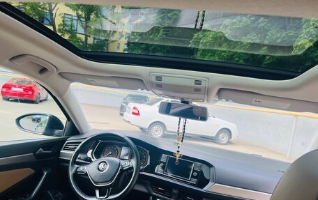 Volkswagen Jetta VII, 2018 год, 1 800 000 рублей, 8 фотография