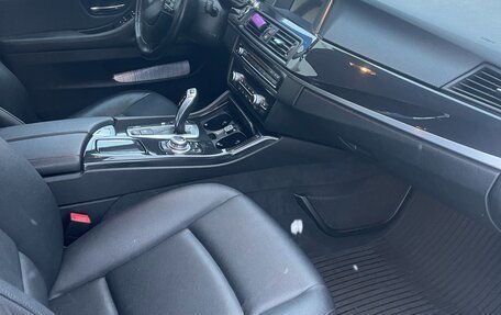 BMW 5 серия, 2014 год, 2 050 000 рублей, 15 фотография