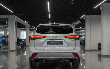 Toyota Highlander, 2025 год, 5 800 000 рублей, 6 фотография