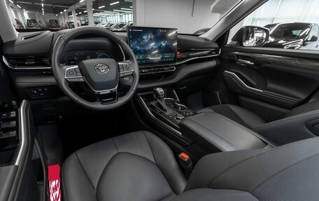 Toyota Highlander, 2025 год, 5 800 000 рублей, 7 фотография