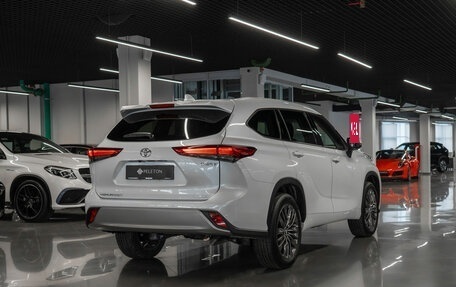 Toyota Highlander, 2025 год, 5 800 000 рублей, 5 фотография