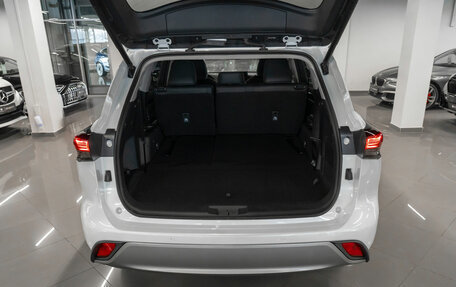 Toyota Highlander, 2025 год, 5 800 000 рублей, 28 фотография