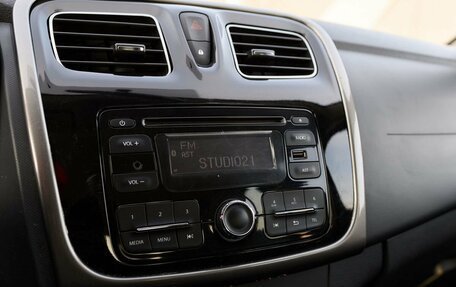 Renault Sandero II рестайлинг, 2016 год, 887 000 рублей, 9 фотография