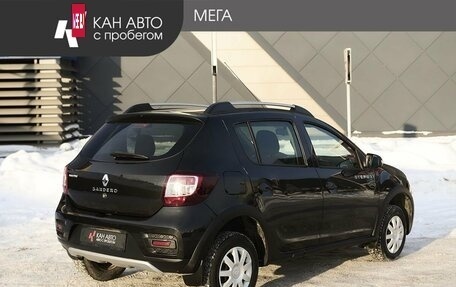 Renault Sandero II рестайлинг, 2016 год, 887 000 рублей, 2 фотография