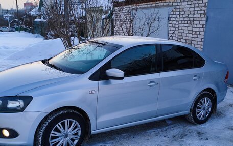 Volkswagen Polo VI (EU Market), 2013 год, 840 000 рублей, 2 фотография