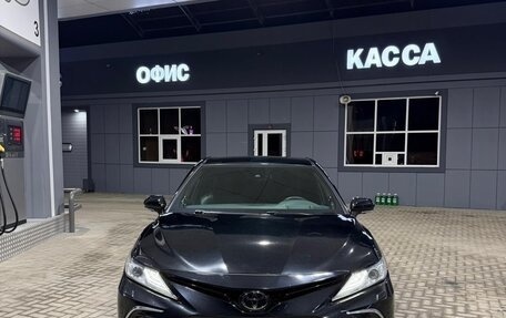 Toyota Camry, 2018 год, 2 580 000 рублей, 2 фотография