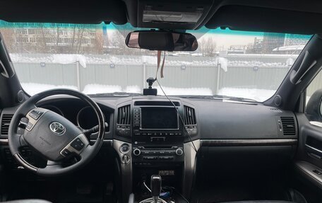 Toyota Land Cruiser 200, 2011 год, 2 900 000 рублей, 9 фотография