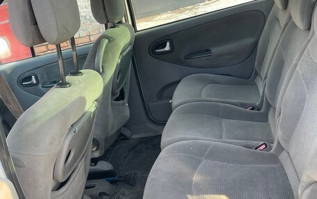 Renault Scenic III, 2003 год, 250 000 рублей, 9 фотография