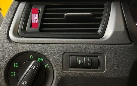 Skoda Rapid I, 2018 год, 965 000 рублей, 20 фотография