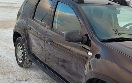 Renault Duster I рестайлинг, 2015 год, 850 000 рублей, 2 фотография