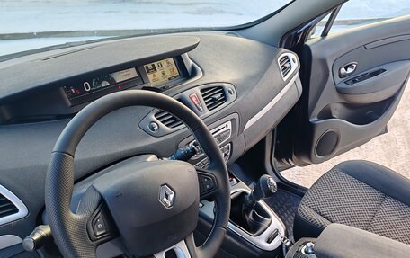 Renault Scenic III, 2011 год, 1 000 000 рублей, 11 фотография