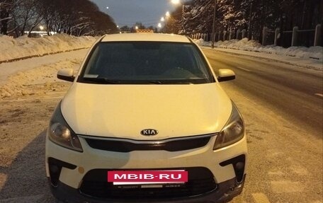 KIA Rio IV, 2019 год, 810 000 рублей, 2 фотография