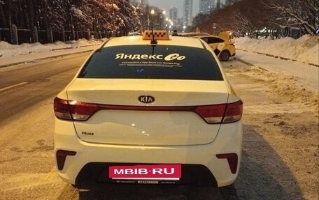 KIA Rio IV, 2019 год, 810 000 рублей, 4 фотография