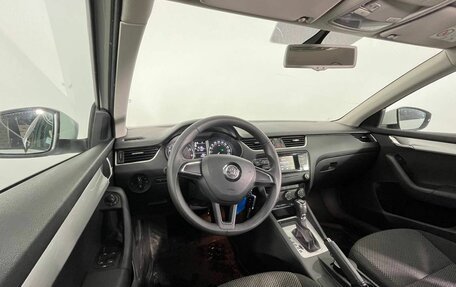 Skoda Octavia, 2016 год, 1 510 000 рублей, 10 фотография