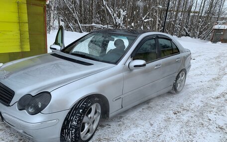 Mercedes-Benz C-Класс, 2001 год, 550 000 рублей, 4 фотография