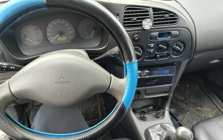 Mitsubishi Lancer VII, 1997 год, 200 000 рублей, 5 фотография