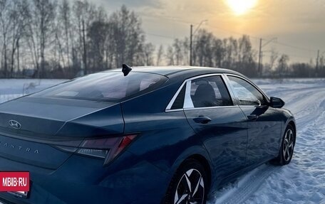 Hyundai Elantra, 2021 год, 2 000 000 рублей, 6 фотография