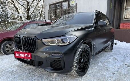 BMW X5, 2018 год, 6 000 000 рублей, 2 фотография