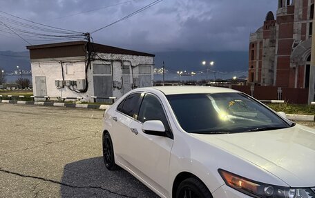 Honda Accord VIII рестайлинг, 2010 год, 1 300 000 рублей, 3 фотография