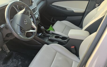 Hyundai Tucson III, 2019 год, 2 450 000 рублей, 4 фотография