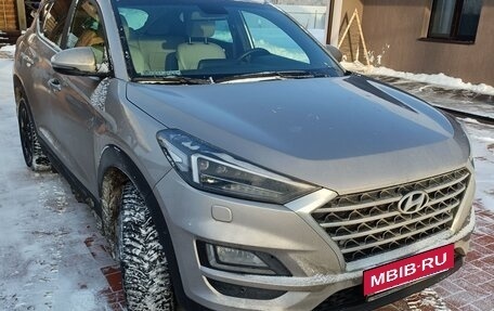 Hyundai Tucson III, 2019 год, 2 450 000 рублей, 2 фотография