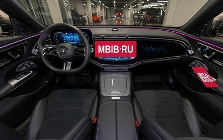 Mercedes-Benz E-Класс, 2023 год, 7 750 000 рублей, 8 фотография