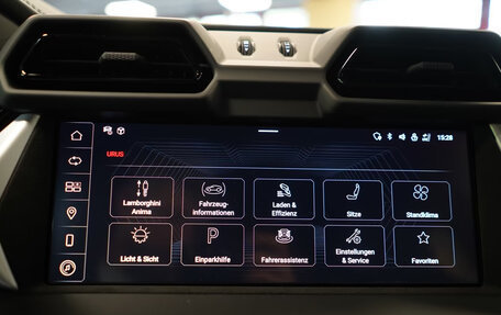 Lamborghini Urus I, 2026 год, 33 333 000 рублей, 20 фотография