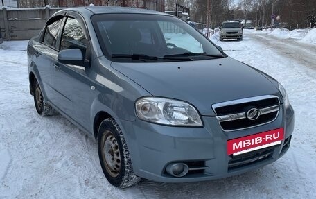 ЗАЗ Vida, 2012 год, 390 000 рублей, 3 фотография