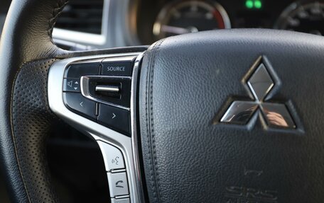 Mitsubishi L200 IV рестайлинг, 2017 год, 1 859 000 рублей, 15 фотография