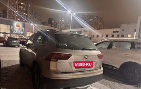 Volkswagen Tiguan II, 2020 год, 2 375 000 рублей, 4 фотография