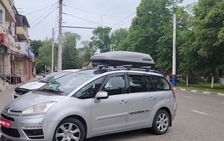 Citroen C4 Picasso II рестайлинг, 2013 год, 900 000 рублей, 1 фотография