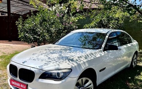 BMW 7 серия, 2011 год, 1 650 000 рублей, 1 фотография