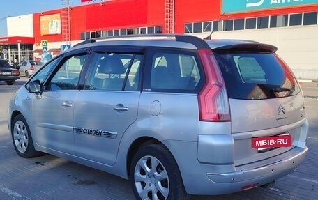 Citroen C4 Picasso II рестайлинг, 2013 год, 900 000 рублей, 4 фотография